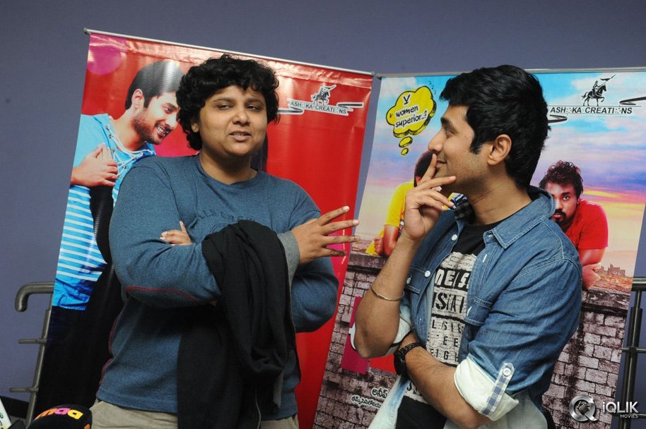 Celebs-at-Ala-Ela-Movie-Special-Show